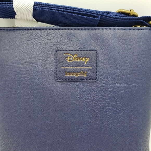 Loungefly Exclusive Alice in Wonderland Passport Bag! Limited Edition NWT - Picture 5 of 7